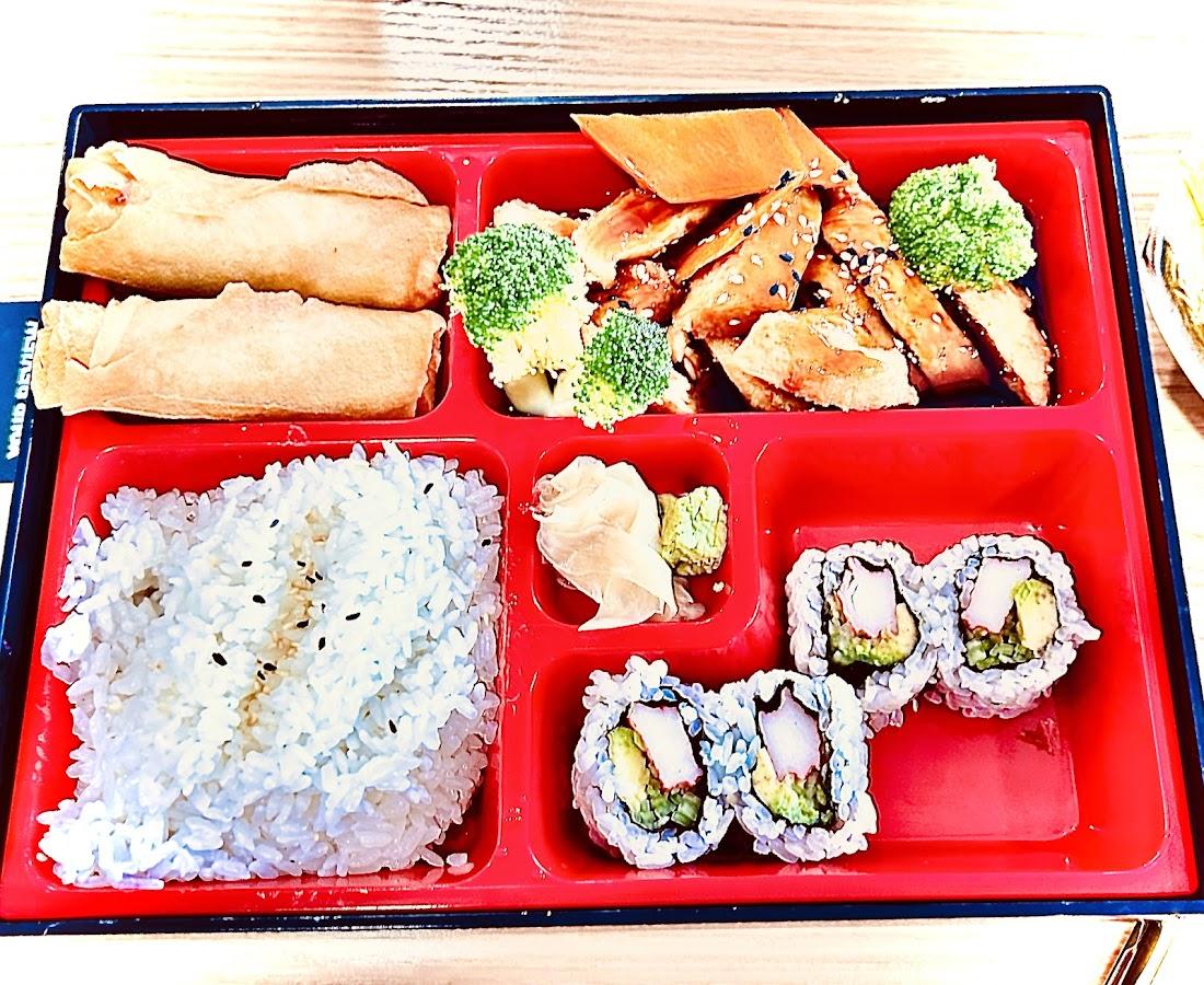 Shu Kitchen (蜀味轩）